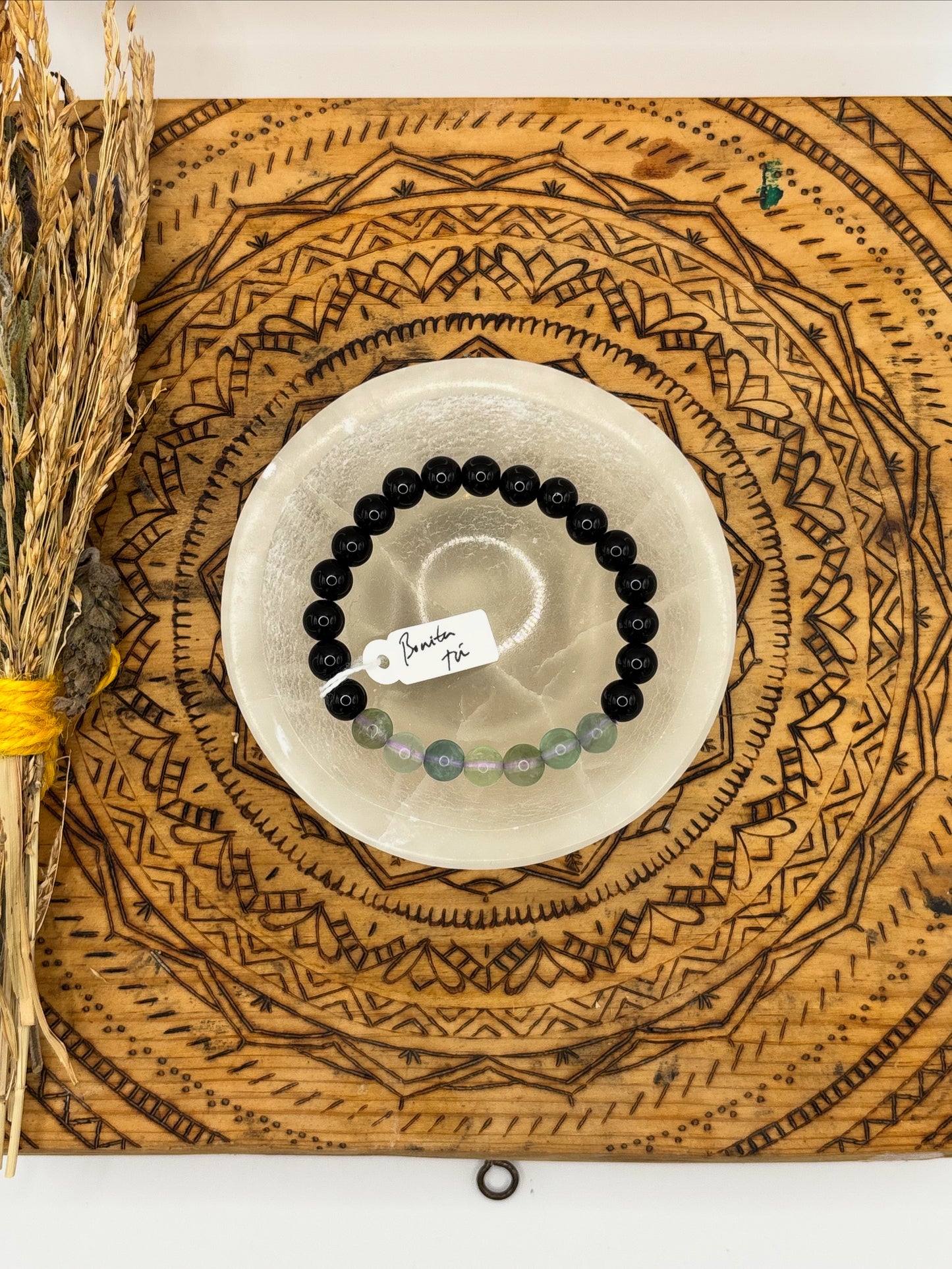 💫 Pulsera Obsidiana y Fluorita – “Equilibrio y Claridad del Alma” 🌈