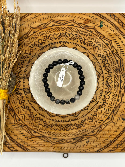 🤍 Pulsera Obsidiana y Cuarzo Blanco – “Luz y Protección del Alma” ✨