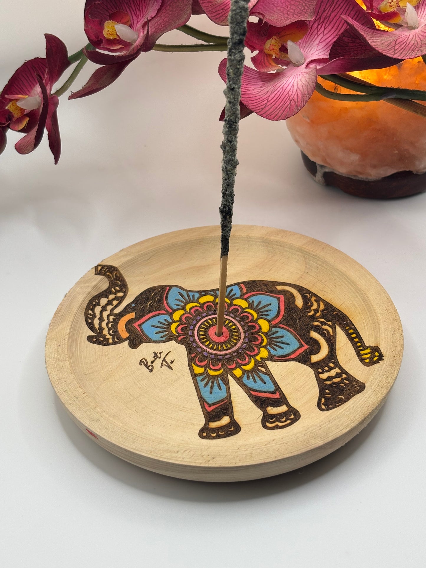 🐘 Porta Incienso Elefante con Mandala – Fuerza, color y equilibrio