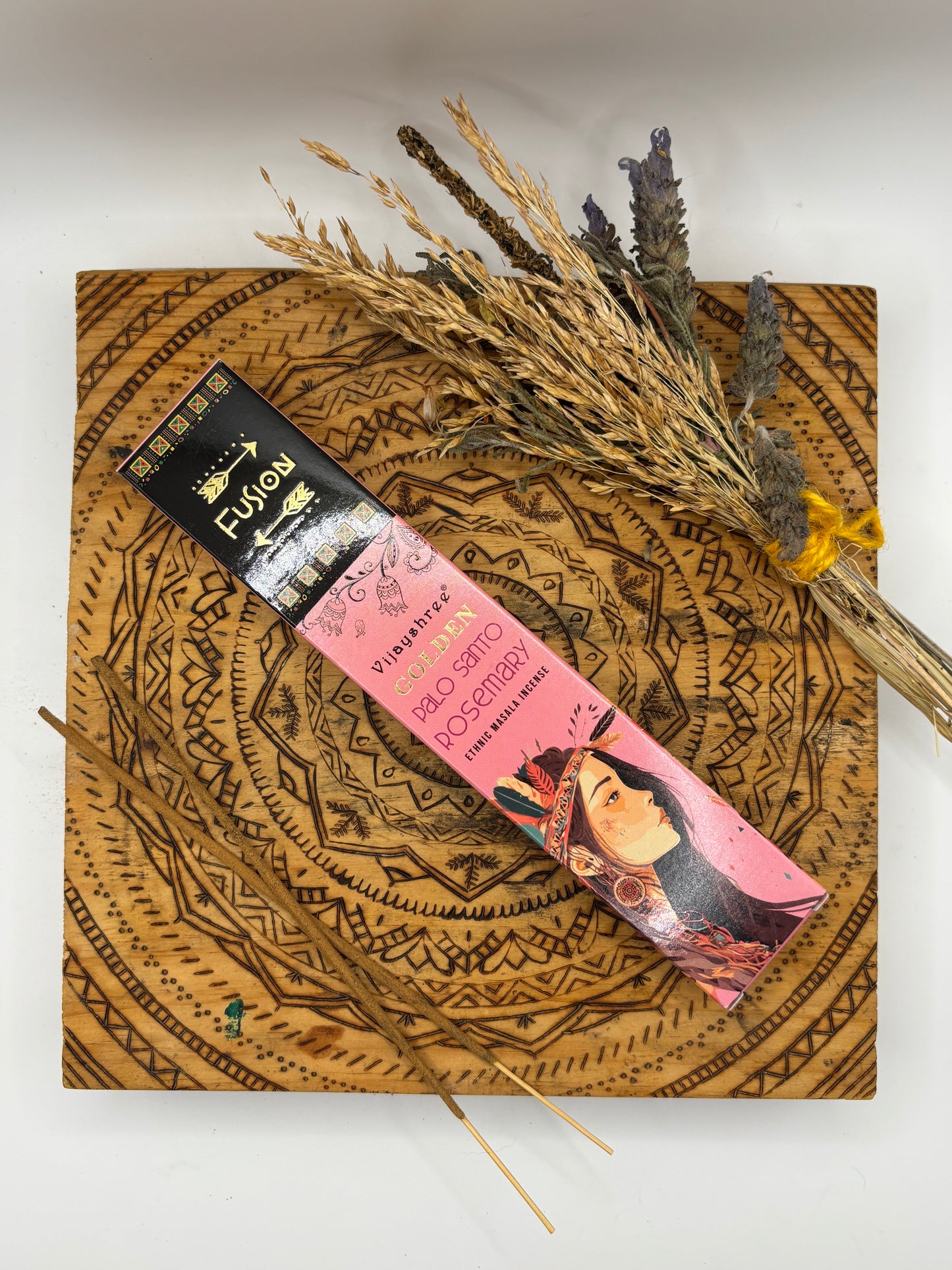 🌿 Palo Santo & Romero – Claridad Mental y Protección Natural 🕯️